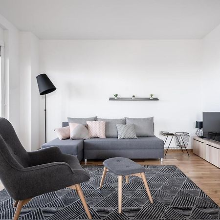 Rentplanet - Apartamenty Atal Tower Wrocław Eksteriør bilde