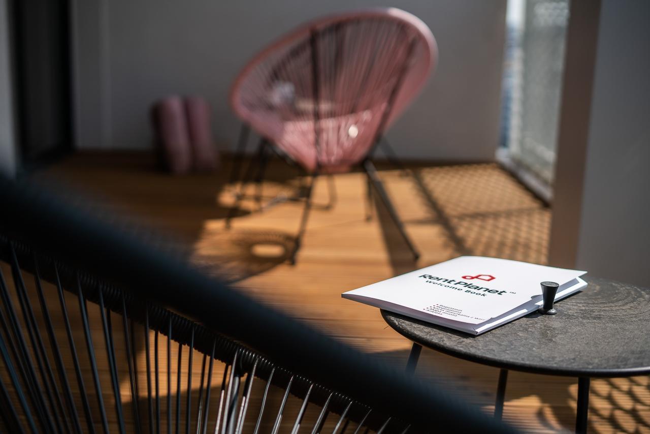 Rentplanet - Apartamenty Atal Tower Wrocław Eksteriør bilde