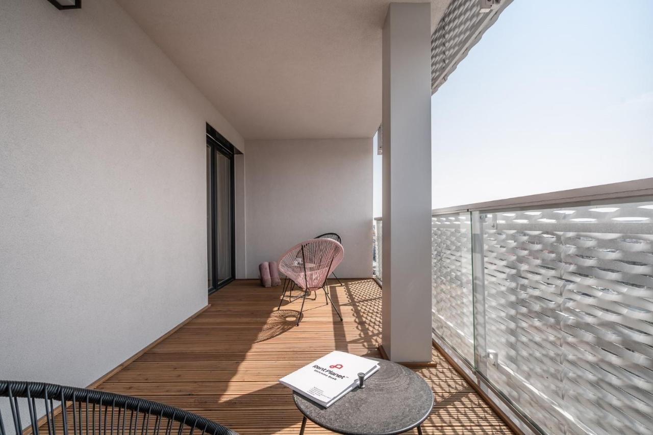 Rentplanet - Apartamenty Atal Tower Wrocław Eksteriør bilde