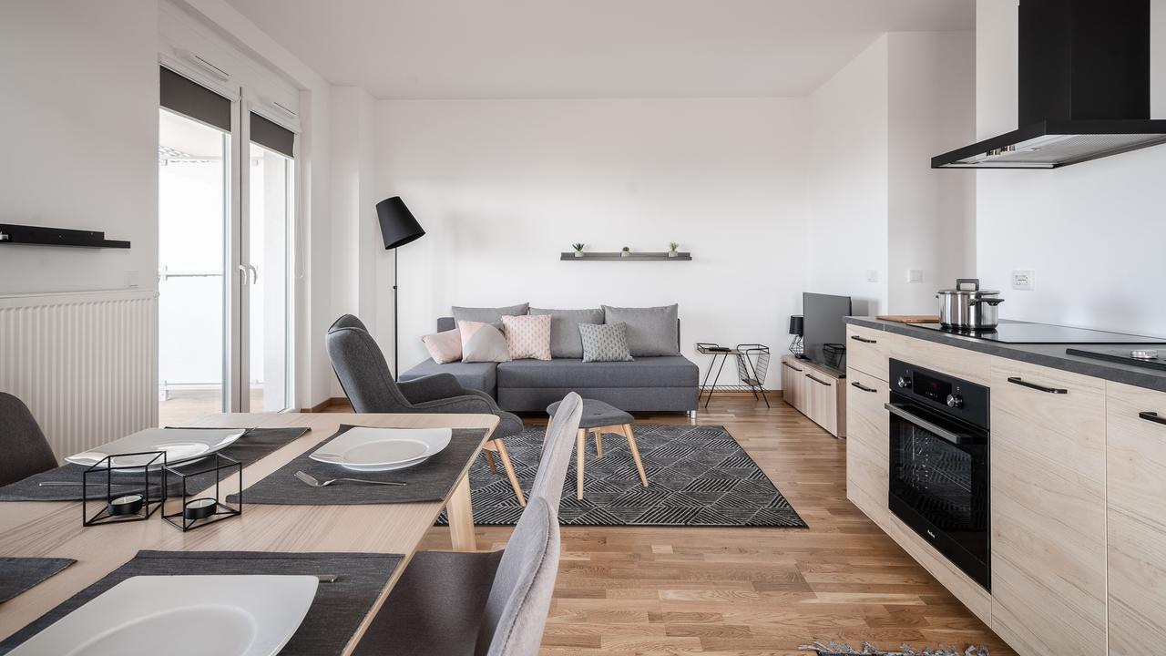 Rentplanet - Apartamenty Atal Tower Wrocław Eksteriør bilde