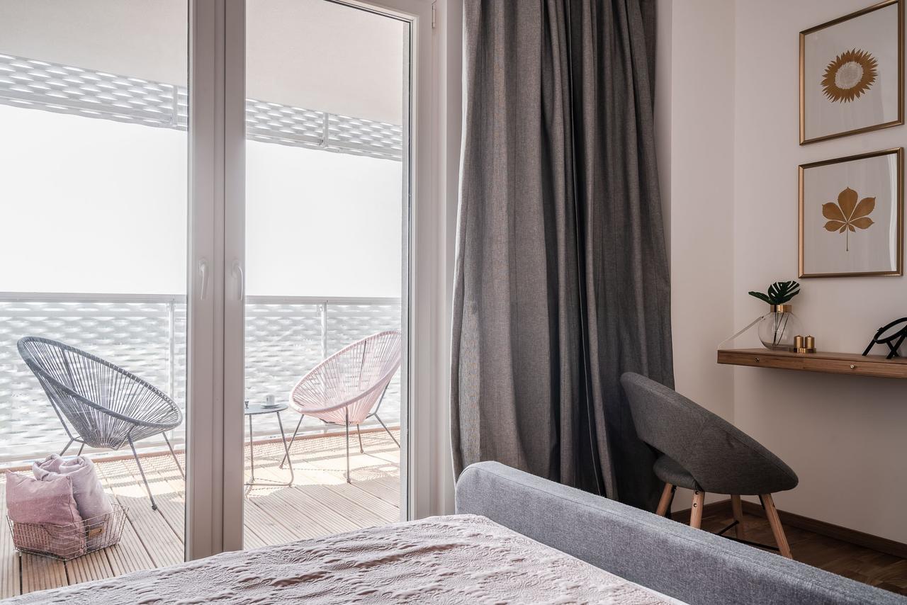 Rentplanet - Apartamenty Atal Tower Wrocław Eksteriør bilde